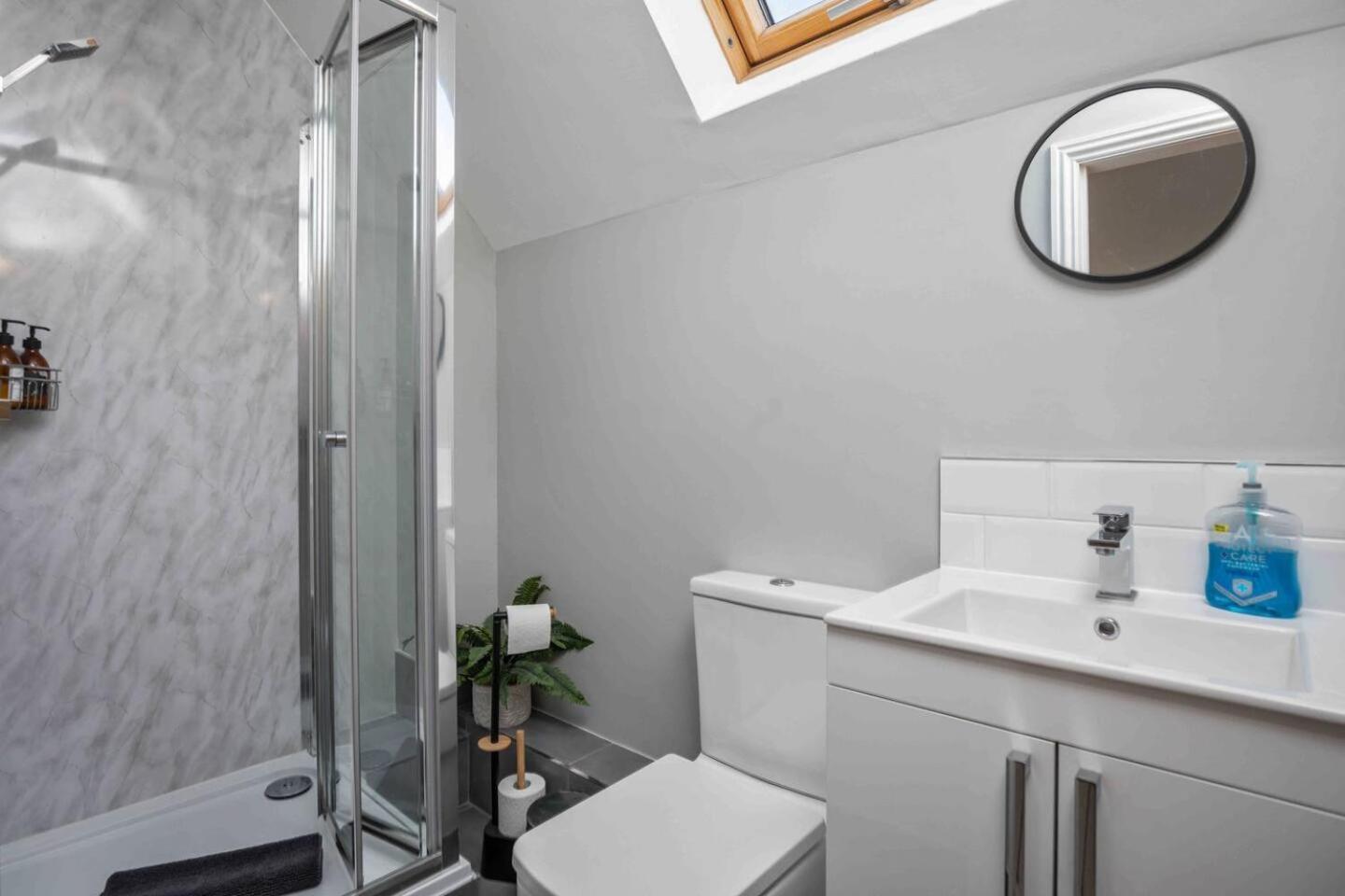 Stylish & Spacious 3 Bed Apartment With Parking Sheffield Dış mekan fotoğraf